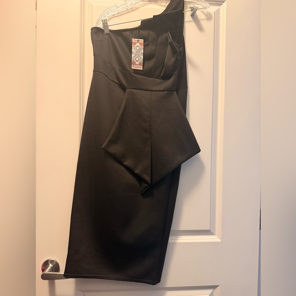 Boohoo Black one shoulder dress